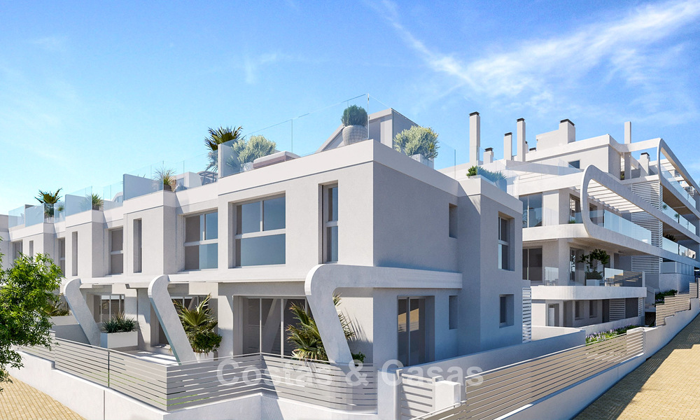 Appartements et maisons de ville exclusifs à vendre à distance de marche du centre d’Estepona 791977