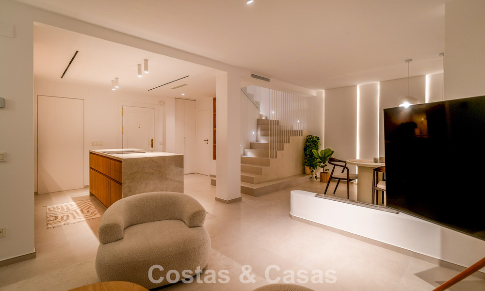 Élégant penthouse duplex avec vues panoramiques à vendre à La Quinta, Marbella - Benahavís 791938