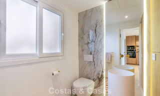 Élégant penthouse duplex avec vues panoramiques à vendre à La Quinta, Marbella - Benahavís 791942 