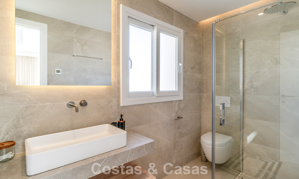 Élégant penthouse duplex avec vues panoramiques à vendre à La Quinta, Marbella - Benahavís 791943