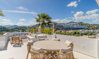 Élégant penthouse duplex avec vues panoramiques à vendre à La Quinta, Marbella - Benahavís 791946 