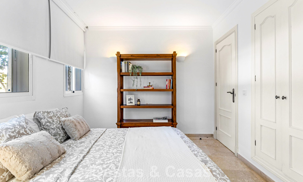 Appartement trés spacieux à vendre dans un complexe en première ligne de plage sur la New Golden Mile entre Marbella et Estepona 792116