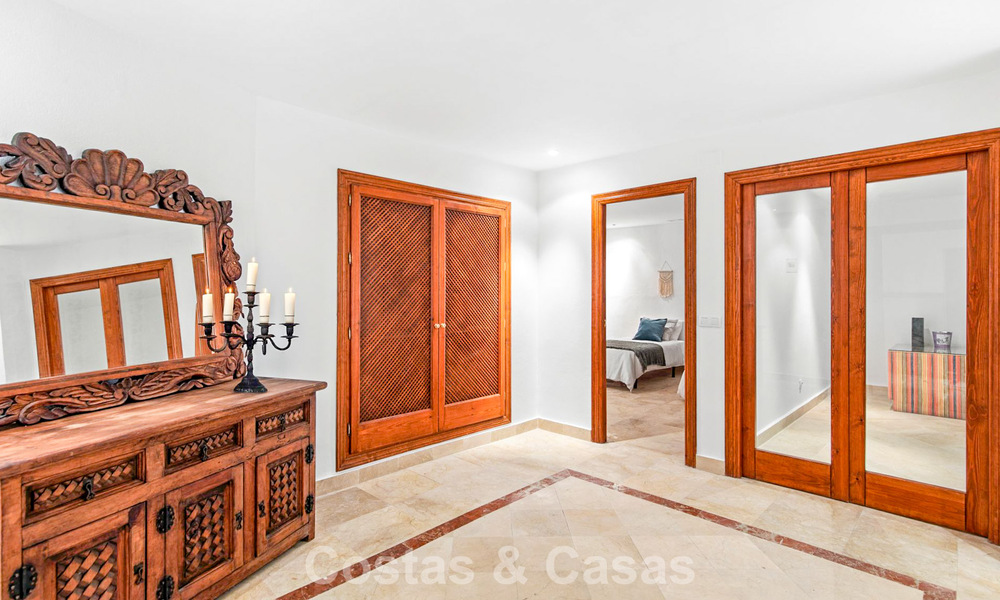 Appartement trés spacieux à vendre dans un complexe en première ligne de plage sur la New Golden Mile entre Marbella et Estepona 792129