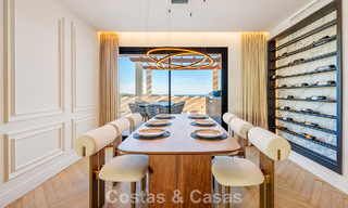 Penthouse rénové de style contemporain avec piscine privée et vue panoramique sur la mer à Nueva Andalucía, Marbella 792159 