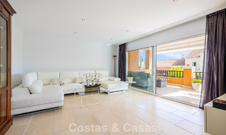 Élégante maison de ville de 4 chambres à vendre dans une résidence sécurisée à Nueva Andalucía, Marbella 792269 