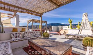 Penthouse moderne à vendre offrant de vues sur la mer et le lac d’Istán, situé juste au-dessus de la Golden Mile de Marbella 792288 