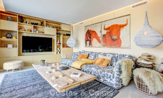 Penthouse moderne à vendre offrant de vues sur la mer et le lac d’Istán, situé juste au-dessus de la Golden Mile de Marbella 792324 