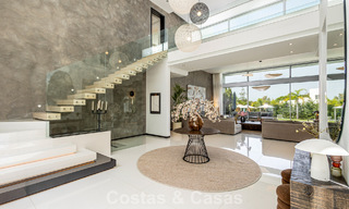 Villa design moderne clé en main à vendre à distance de marche de la plage et des commodités à Guadalmina Baja, Marbella 792361 