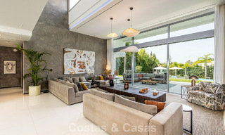Villa design moderne clé en main à vendre à distance de marche de la plage et des commodités à Guadalmina Baja, Marbella 792363 