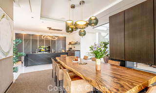 Villa design moderne clé en main à vendre à distance de marche de la plage et des commodités à Guadalmina Baja, Marbella 792367 