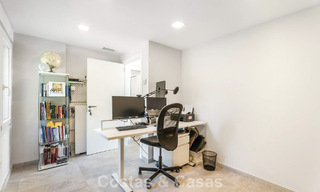 Magnifique villa de luxe rénovée avec une architecture andalouse intemporelle à vendre sur la côte est de Marbella 792409 