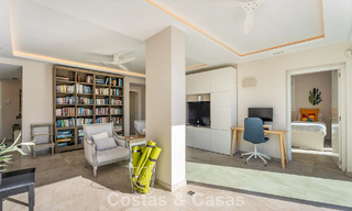 Magnifique villa de luxe rénovée avec une architecture andalouse intemporelle à vendre sur la côte est de Marbella 792419 