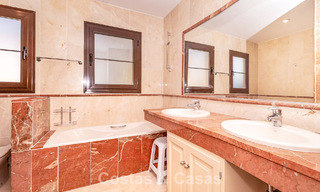 Appartement 4 chambres à vendre dans un complexe côtier très recherché sur la Nouvelle Golden Mile entre Marbella et Estepona 792476 