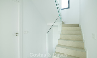 Maison de ville contemporaine neuve, prête à emménager à vendre sur la New Golden Mile entre Marbella et Estepona 792602 