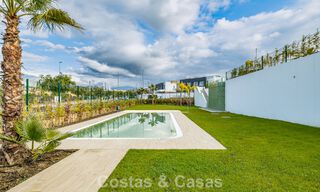 Maison de ville contemporaine neuve, prête à emménager à vendre sur la New Golden Mile entre Marbella et Estepona 792615 