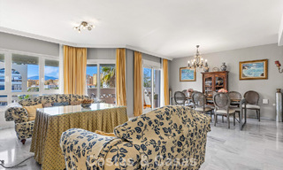 Très spacieux penthouse en duplex à vendre à quelques pas de toutes les commodités dans le centre de San Pedro, Marbella 792704 