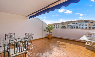 Très spacieux penthouse en duplex à vendre à quelques pas de toutes les commodités dans le centre de San Pedro, Marbella 792728 