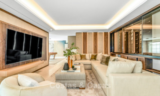 Villa luxueuse et intemporelle avec vue panoramique à vendre à Nueva Andalucía, Marbella 792896 