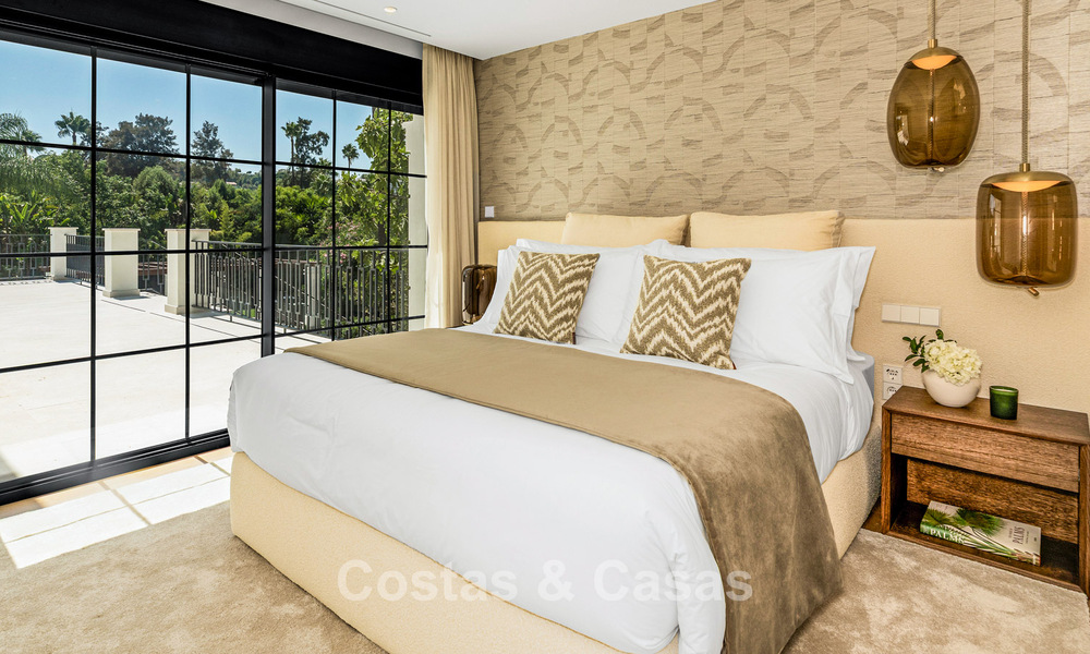 Villa luxueuse et intemporelle avec vue panoramique à vendre à Nueva Andalucía, Marbella 792906