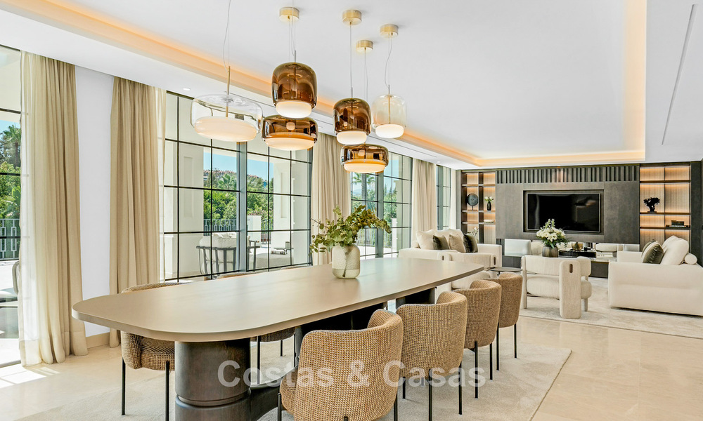 Villa luxueuse et intemporelle avec vue panoramique à vendre à Nueva Andalucía, Marbella 792921