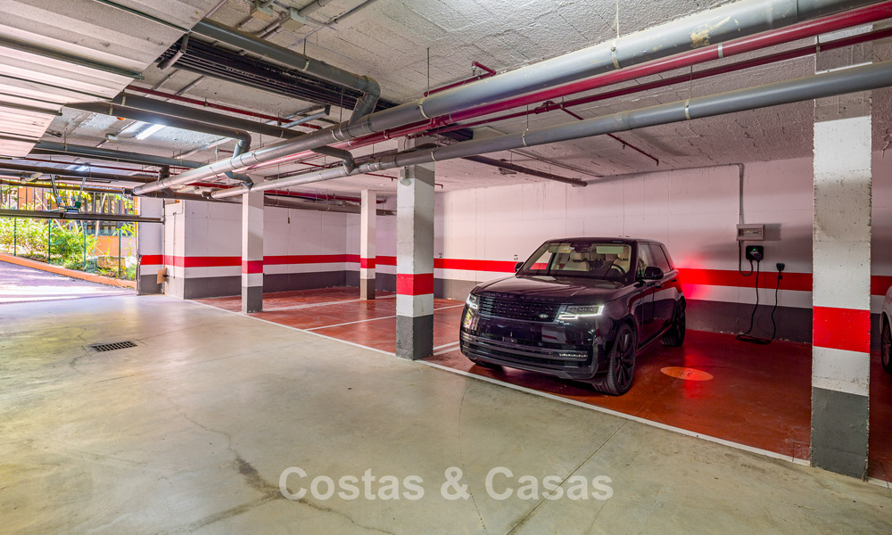 Superbe appartement de plain-pied avec 4 chambres à vendre à Nueva Andalucía, Marbella 792953