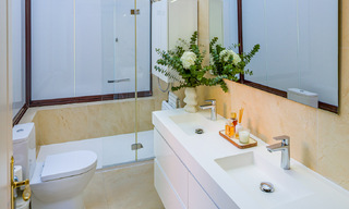 Superbe appartement de plain-pied avec 4 chambres à vendre à Nueva Andalucía, Marbella 792960 