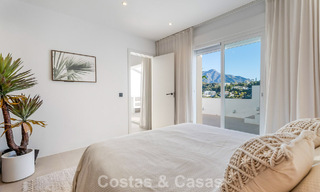 Penthouse magnifiquement rénové avec vaste terrasse sur le toit à vendre à La Quinta Golf Resort, Benahavís - Marbella 792994 