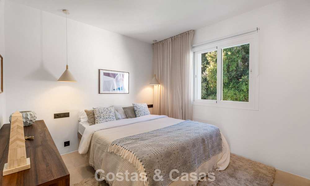 Penthouse magnifiquement rénové avec vaste terrasse sur le toit à vendre à La Quinta Golf Resort, Benahavís - Marbella 793001