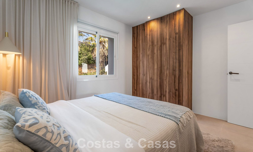 Penthouse magnifiquement rénové avec vaste terrasse sur le toit à vendre à La Quinta Golf Resort, Benahavís - Marbella 793002