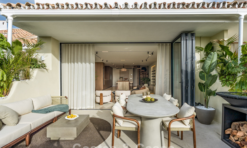 Maison de ville exclusive avec vues panoramiques à vendre dans la vallée du golf de Nueva Andalucía, Marbella 793276