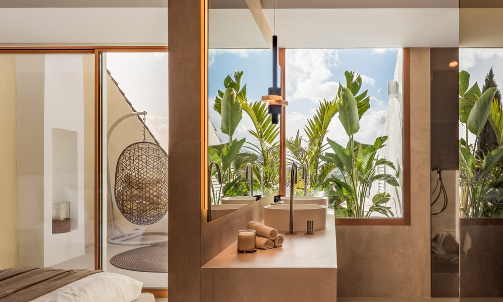 Maison de ville élégante et prêt à emménager avec 4 chambres à vendre à Aloha, Nueva Andalucía, Marbella 793240