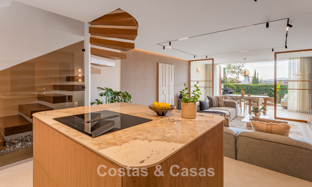 Maison de ville élégante et prêt à emménager avec 4 chambres à vendre à Aloha, Nueva Andalucía, Marbella 793262