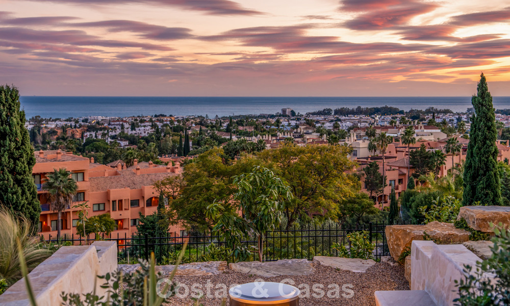 Villa méditerranéenne contemporaine prêt à emménager avec vue imprenable sur la mer à vendre à Benahavís - Marbella 793402