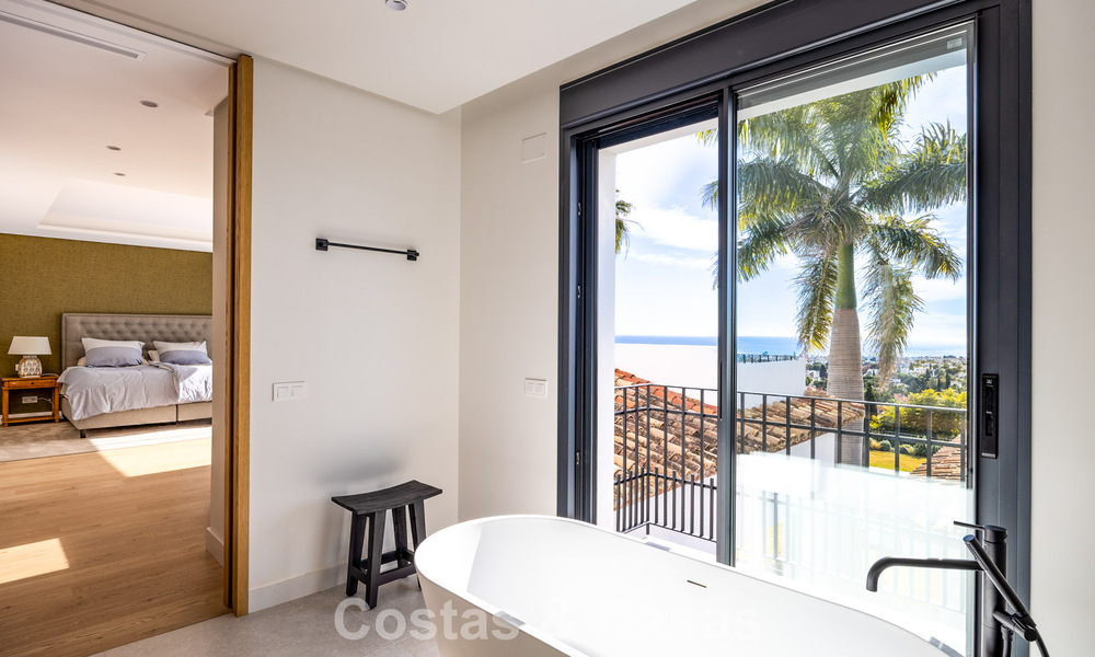 Villa méditerranéenne contemporaine prêt à emménager avec vue imprenable sur la mer à vendre à Benahavís - Marbella 793414