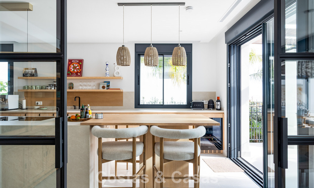 Villa méditerranéenne contemporaine prêt à emménager avec vue imprenable sur la mer à vendre à Benahavís - Marbella 793433