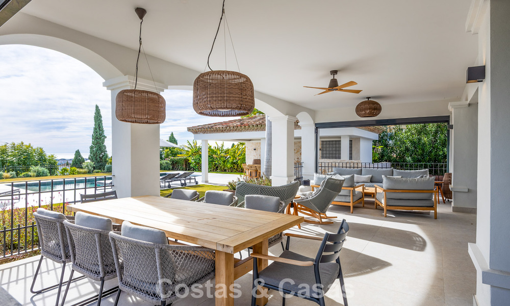 Villa méditerranéenne contemporaine prêt à emménager avec vue imprenable sur la mer à vendre à Benahavís - Marbella 793442