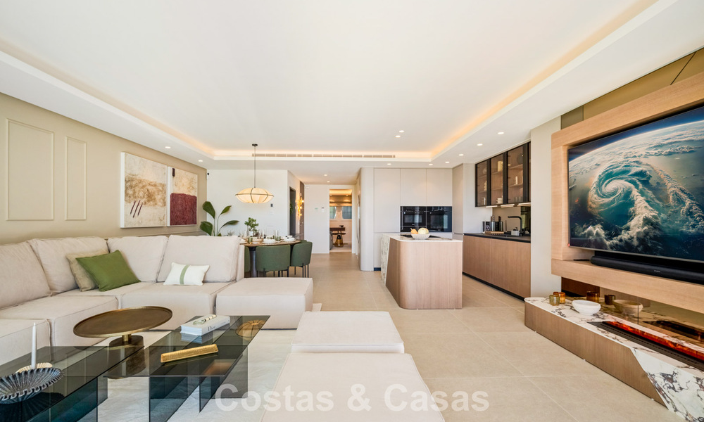 Appartement prêt à emménager, décoré de manière contemporaine, avec 4 chambres à vendre sur la Golden Mile de Marbella 793597