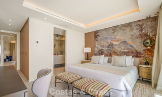 Appartement prêt à emménager, décoré de manière contemporaine, avec 4 chambres à vendre sur la Golden Mile de Marbella 793608 