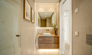 Appartement prêt à emménager, décoré de manière contemporaine, avec 4 chambres à vendre sur la Golden Mile de Marbella 793613 