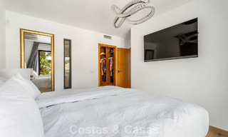 Élégante villa moderne à distance de marche de la plage à vendre à Elviria à l’est du centre de Marbella 793645 