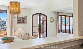 Maison avec vue panoramique et grand jardin à vendre dans une urbanisation sécurisée avec golf à Benahavís - Marbella 793695 