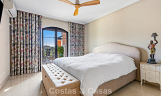 Maison avec vue panoramique et grand jardin à vendre dans une urbanisation sécurisée avec golf à Benahavís - Marbella 793703 