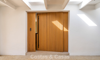 Villa familiale rénovée de haute qualité à vendre dans le prestigieux quartier de golf de Nueva Andalucía, Marbella 793180 