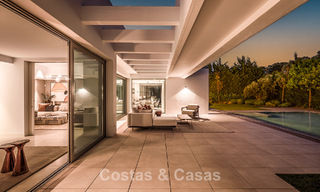 Villa de luxe prête à emménager avec style architectural minimaliste à vendre sur la New Golden Mile entre Marbella et Estepona 793085 