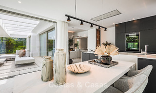 Villa de luxe prête à emménager avec style architectural minimaliste à vendre sur la New Golden Mile entre Marbella et Estepona 793101 