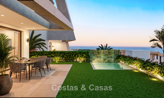 Lancement! Villas mitoyennes modernes avec vue mer à vendre dans un complexe de style resort à Elviria, Est de Marbella 793137 