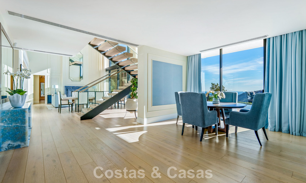 Villa architecturale moderne avec vue sur la mer et un fitness profesionelle à vendre à El Madroñal, Benahavís - Marbella 793734