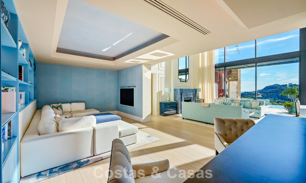 Villa architecturale moderne avec vue sur la mer et un fitness profesionelle à vendre à El Madroñal, Benahavís - Marbella 793739