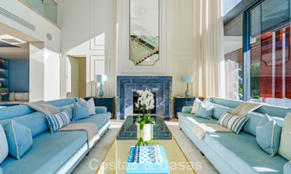 Villa architecturale moderne avec vue sur la mer et un fitness profesionelle à vendre à El Madroñal, Benahavís - Marbella 793741 