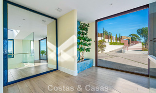 Villa architecturale moderne avec vue sur la mer et un fitness profesionelle à vendre à El Madroñal, Benahavís - Marbella 793759 